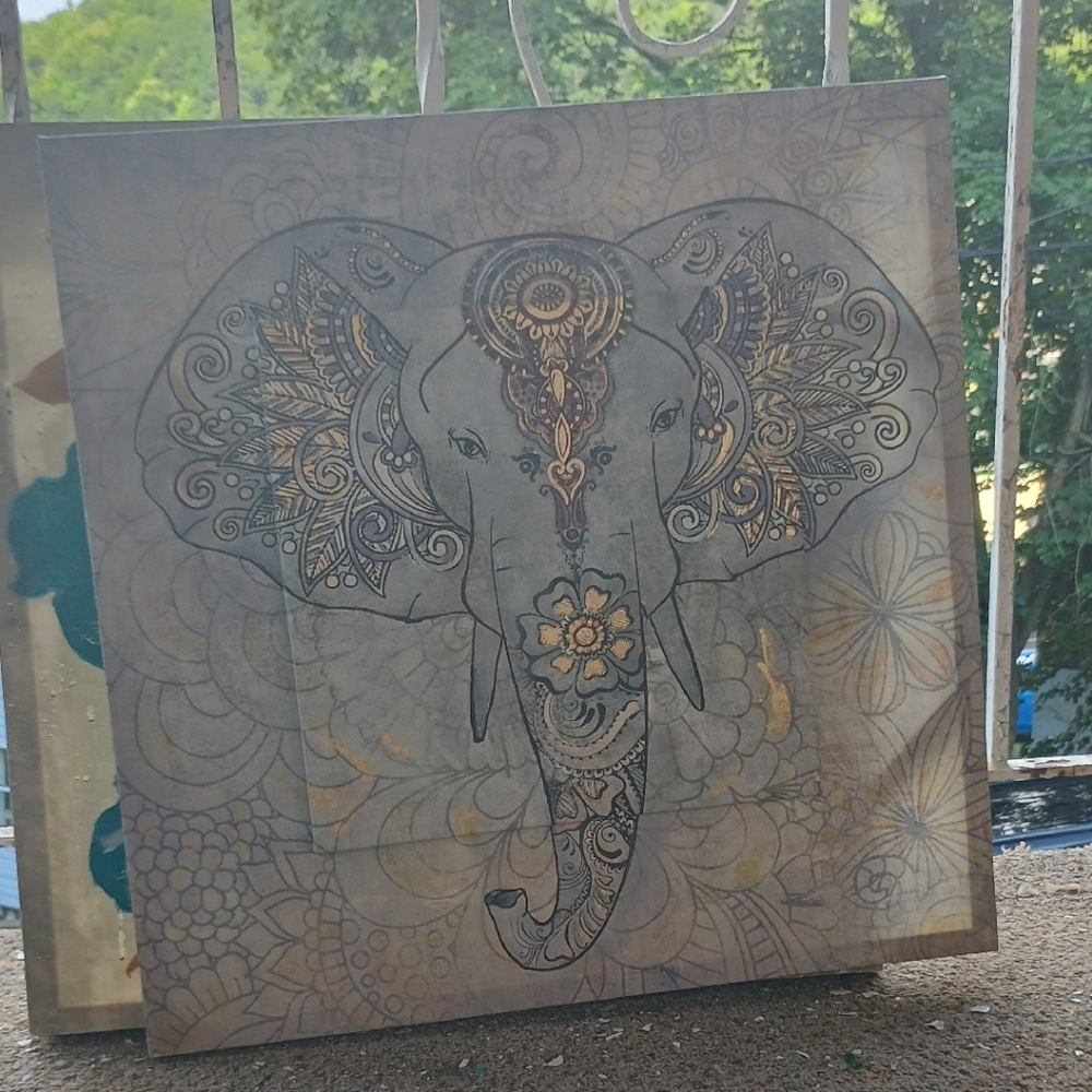 Intricate Elephant Wall Art in Gold and Gray